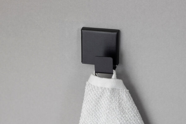 Black wall-mounted coat hook with 1 hook, minimalist metal design – IMOdesign